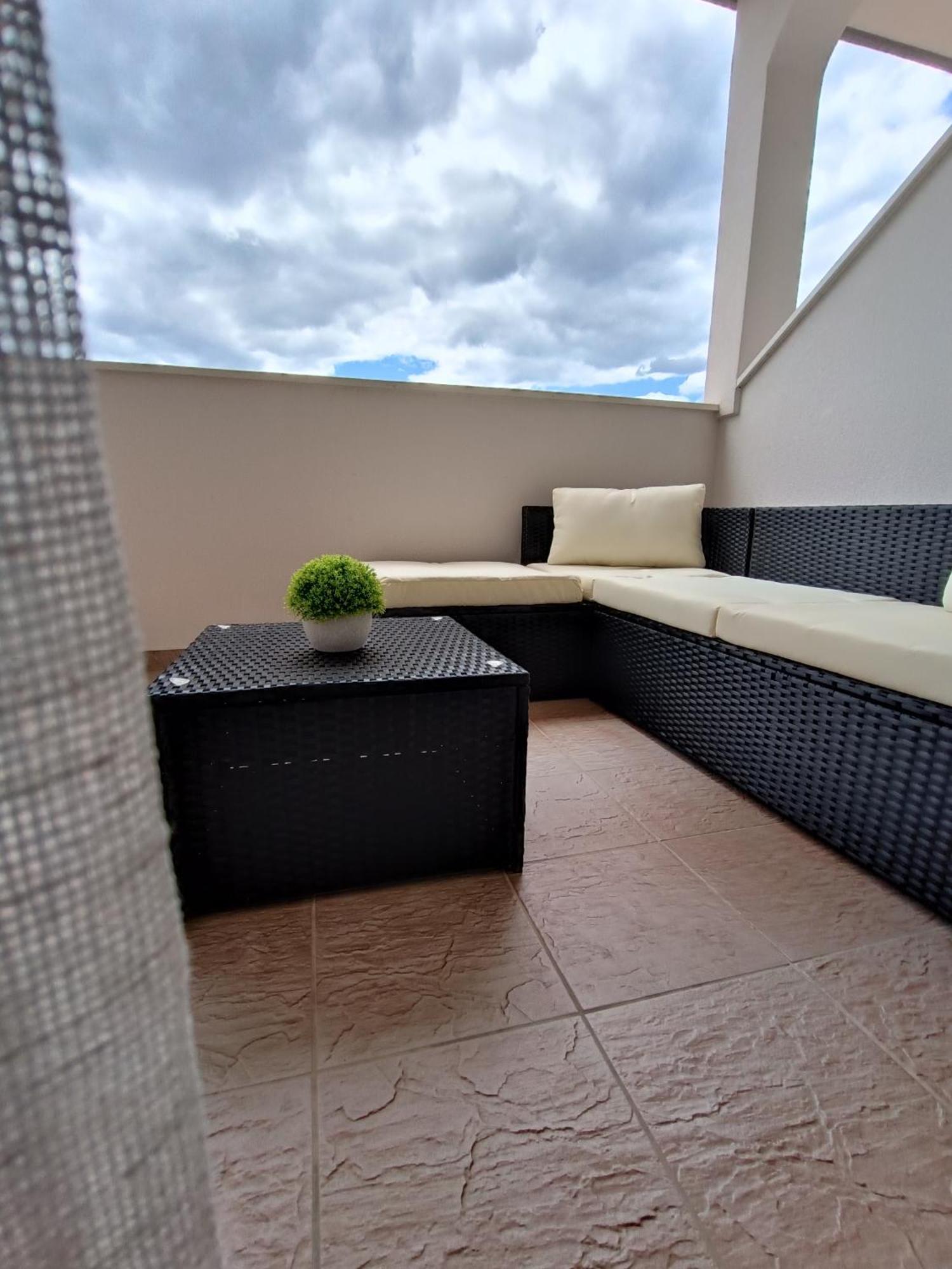 Apartman Burčul Sukošan Dış mekan fotoğraf